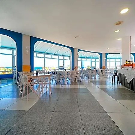 Апартаменты Laguna Park Ii Адехе